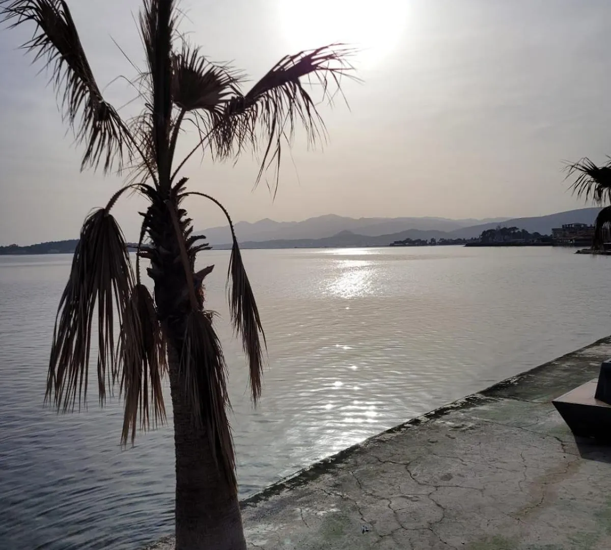 Terrace Urla Acomodação com café da manhã Alojamento de Acomodação e Pequeno-almoço